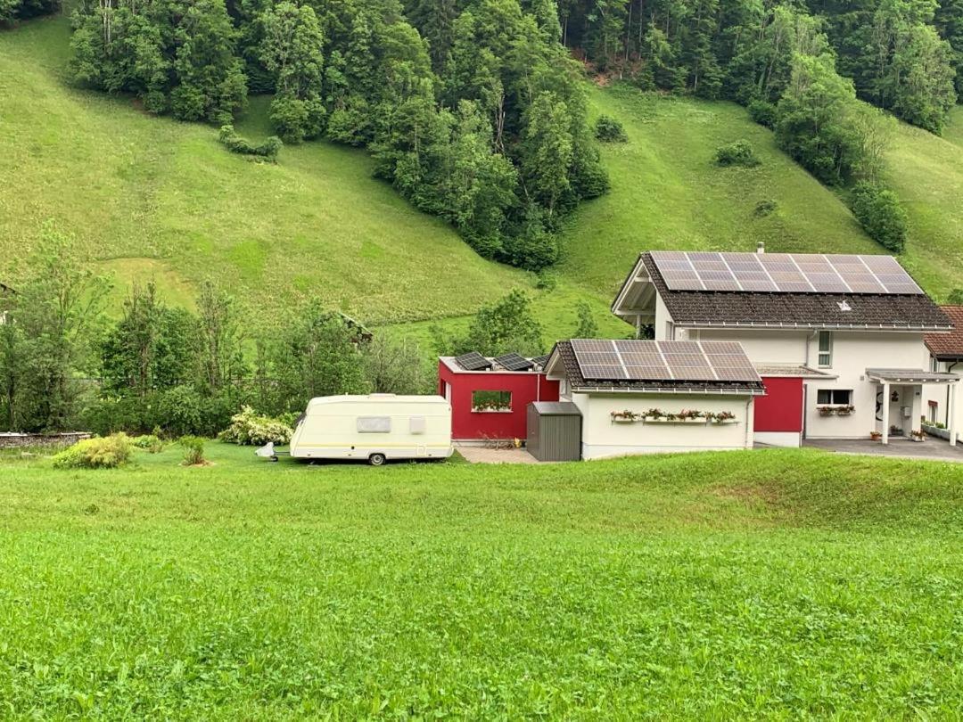 Revier Caravan-Ig Und Cool Hatzingen 외부 사진